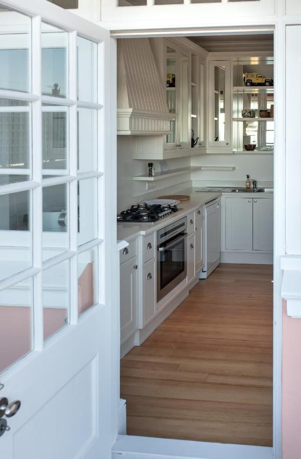 Majestic Penthouse Apartment Кейптаун Екстериор снимка